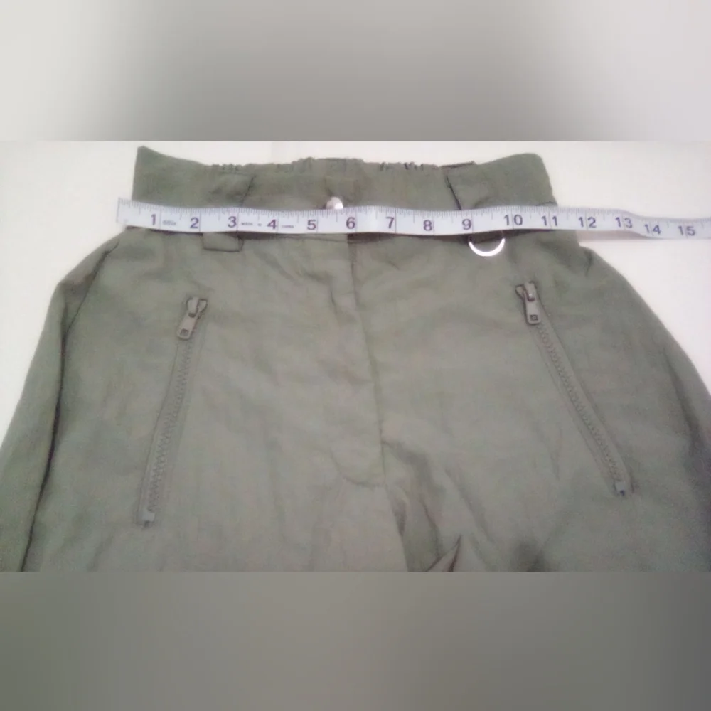 Fashion Nova 100% Nylon Olive Utility Cargo Pants with Zip Pockets Size XS